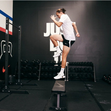 Nike Flat Weight Bench - NIKE STRENGTH
